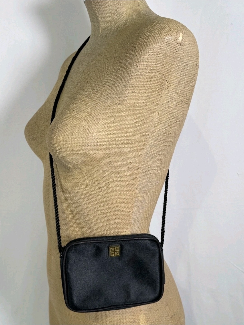 Vintage Givenchy Bag Givenchy Crossbody Bag Cute Purse Make Up - Picture 12 of 12